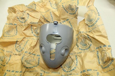 NOS Genuine HONDA Z50, Z50A K1, Z50A K2, PC50 Headlamp Case OEM # 61301-063-670Z