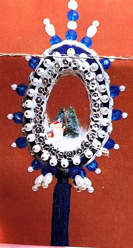 LeeWards PANORAMA SANTA Vtg Sequin Bead Pinning DIY Christmas Ornament Kit