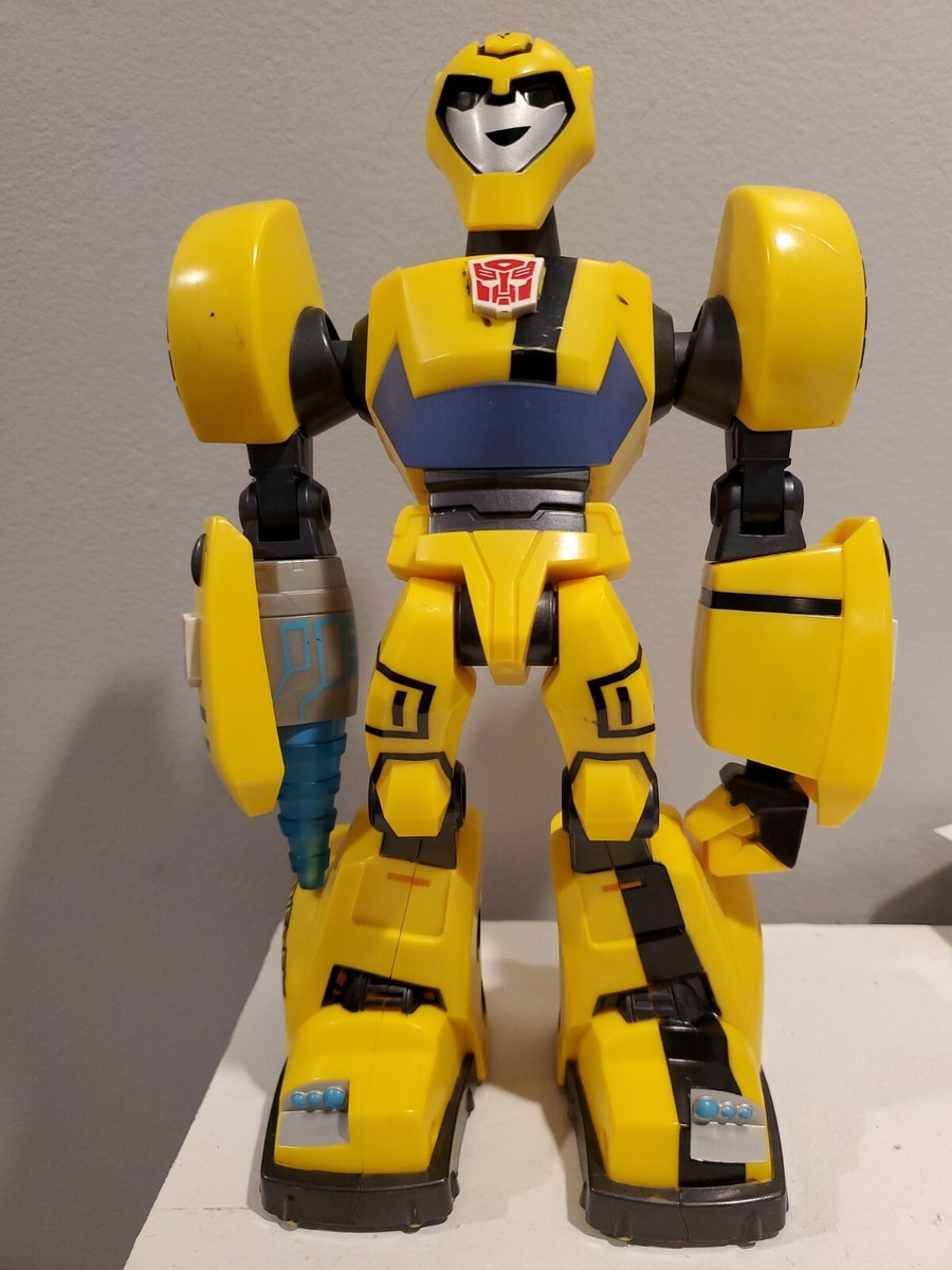 ミニカー transformers animated hasbro set Hasbro Transformers Animated Deluxe - Autobot Bumblebee with