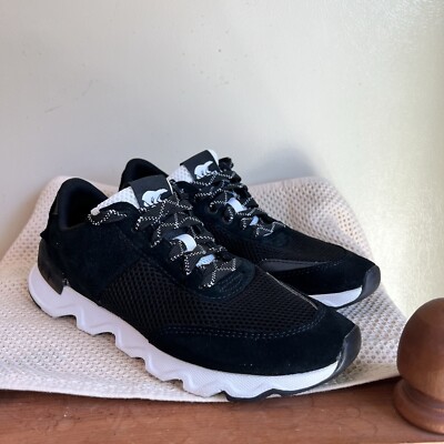 Sorel Kinetic Lite Lace Sneakers Women s Size 8.5 Black White Shoes NL3516-010