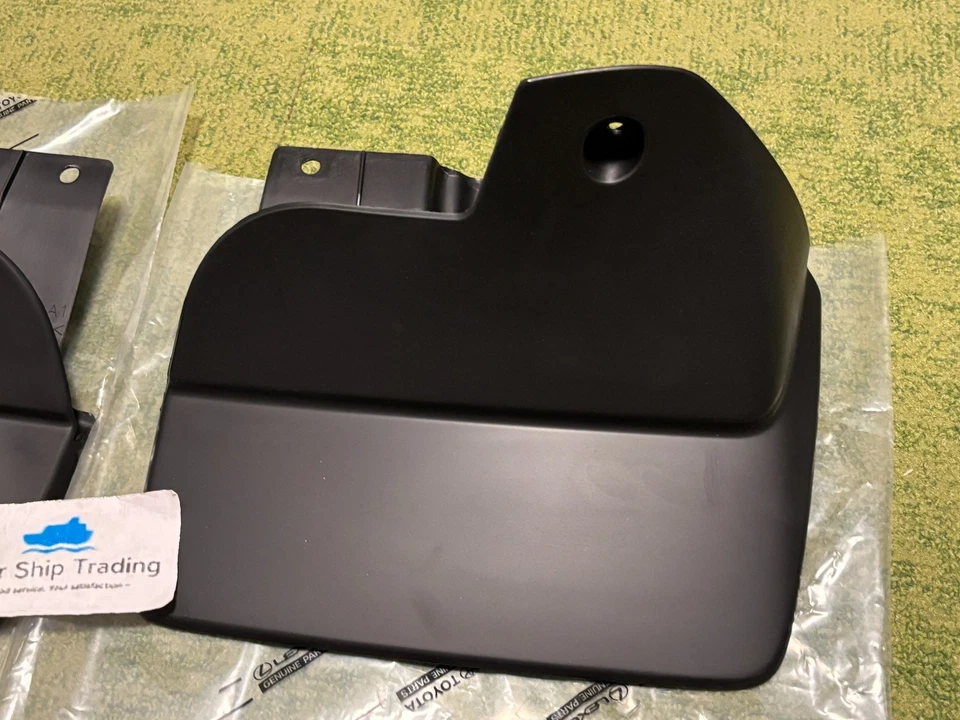 Lexus Genuine LX470 Toyota Land Cruiser 98-07 Front Mud Guard Flap Pair OEM Foto 3 de 4