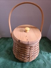Basket /Purse Woven Light Brown W/Lid Top Handle Cottage Core Boho