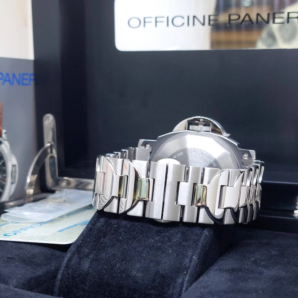 Panerai 44 mm esfera negra automático titanio y acero luminor GMT PAM161 PAM00161 (F) Foto 4 de 4