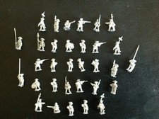 MINIATURE FIGURE SOLDIERS  x 32     . Free UK Postage