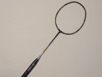 Nanoray 800 NR800 Badmintonschläger