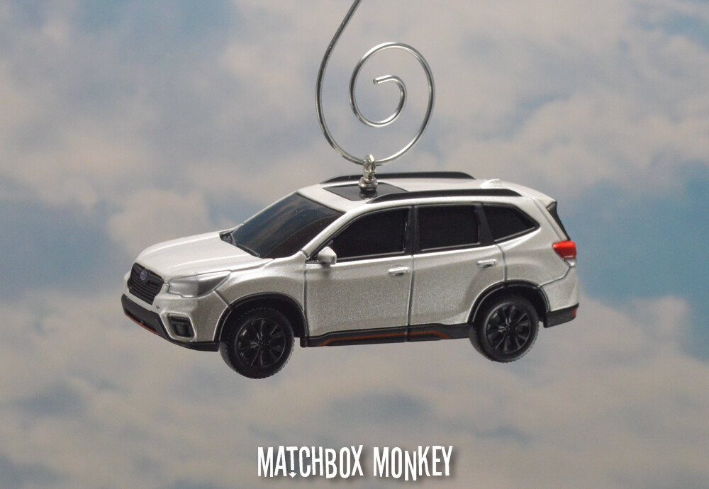 2018 Subaru Forester SJ Custom Christmas Ornament 1/64 Adorno 4 Dr