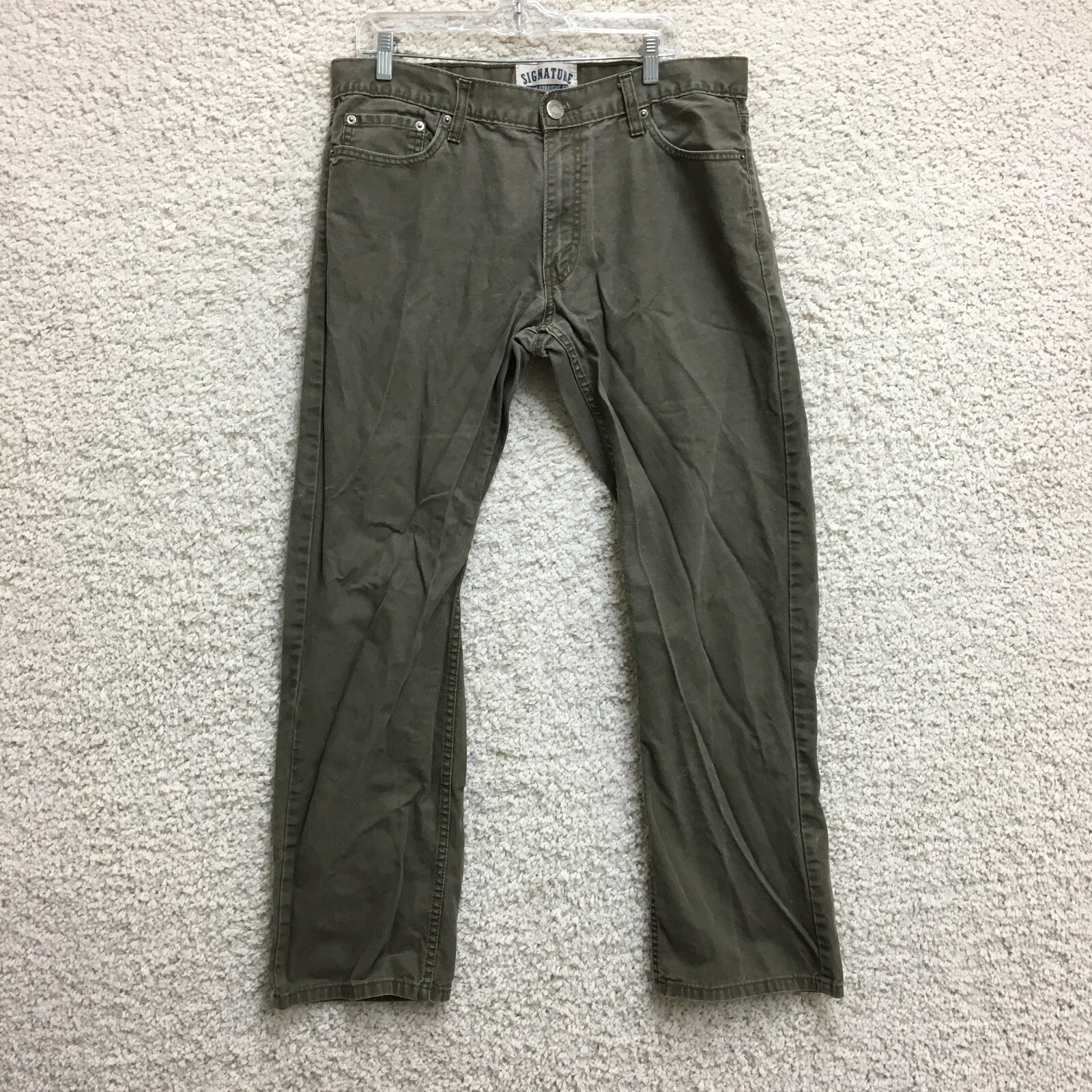 Signature Levis Strauss & Co Pants 36x32 Mens Green Slim Fit Straight 5 Pockets