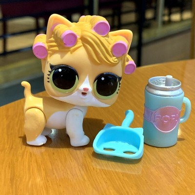 lol doll with curlers