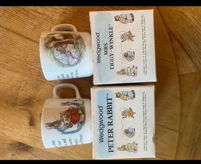 paar Vintage Beatrix Potter Wedgewood Tassen