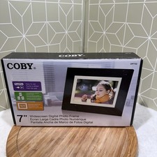 New Coby DP700WD 7" Widescreen Digital Picture Frame