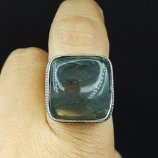Natural Labradorite Gemstone 925 Sterling Silver Ring Size-7.5 US