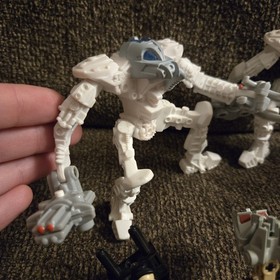 Lot x3 LEGO Bionicle Pohatu 8531 & Mahri #7 Toa Matoro McDonalds Happy Meal 2007