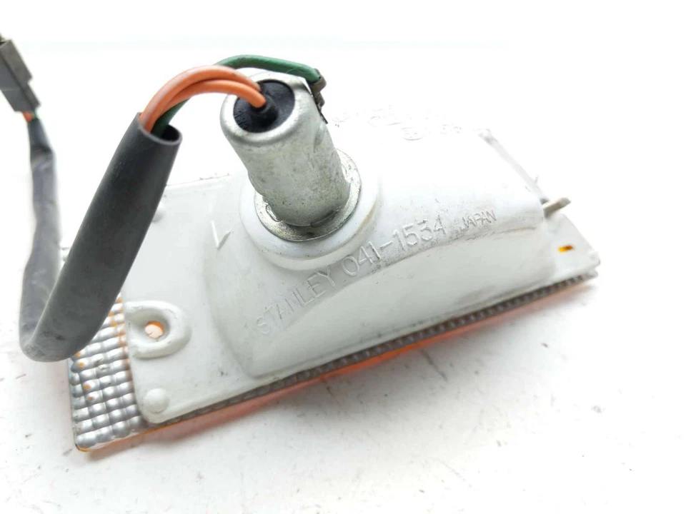 Luz indicadora intermitente intermitente señal de giro 85 Honda Goldwing 1200 GL1200 Foto 4 de 4