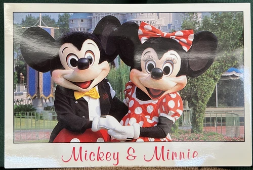 Vintage 1980s Disneyland Unposted Postcard Mickey And Minnie Mouse