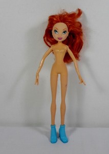 winx club dolls 2004