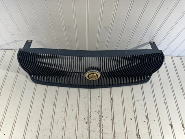 Chrysler LHS 1994 1995 1996 1997 parrilla delantera negra con emblema OEM Foto 2 de 4