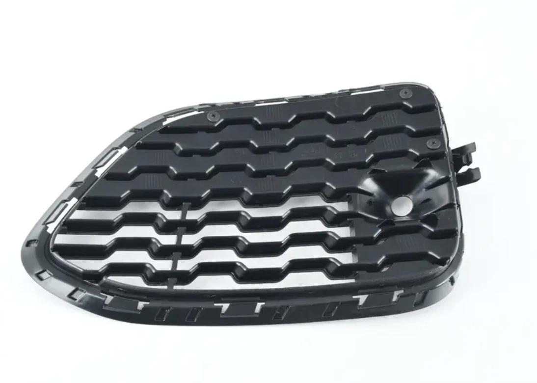 BMW X4 F26 Front Right Bumper M Sport Grille 8073668 51118073668 