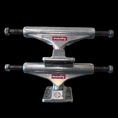 Supreme X Independent Stage 11 Skateboard Trucks SIZE 129 Supreme X Independent Stage 11 Skateboard Trucks SIZE 129