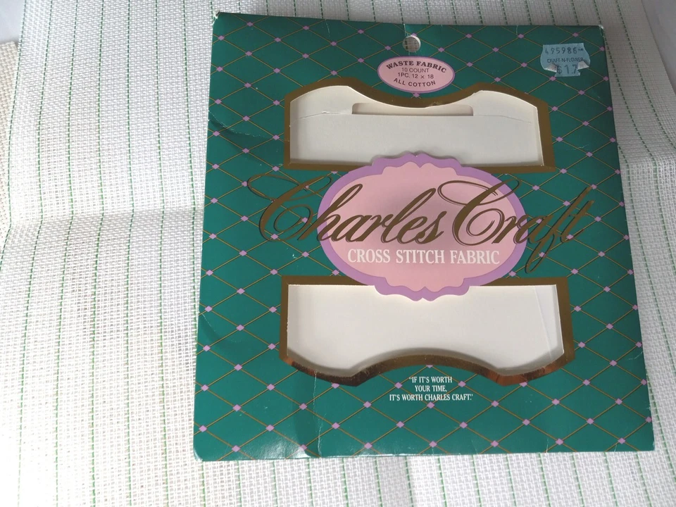 Lote 5 resíduos de tecido vintage ponto cruz Regency 22ct Charles Craft 10ct - Imagem 4 de 4