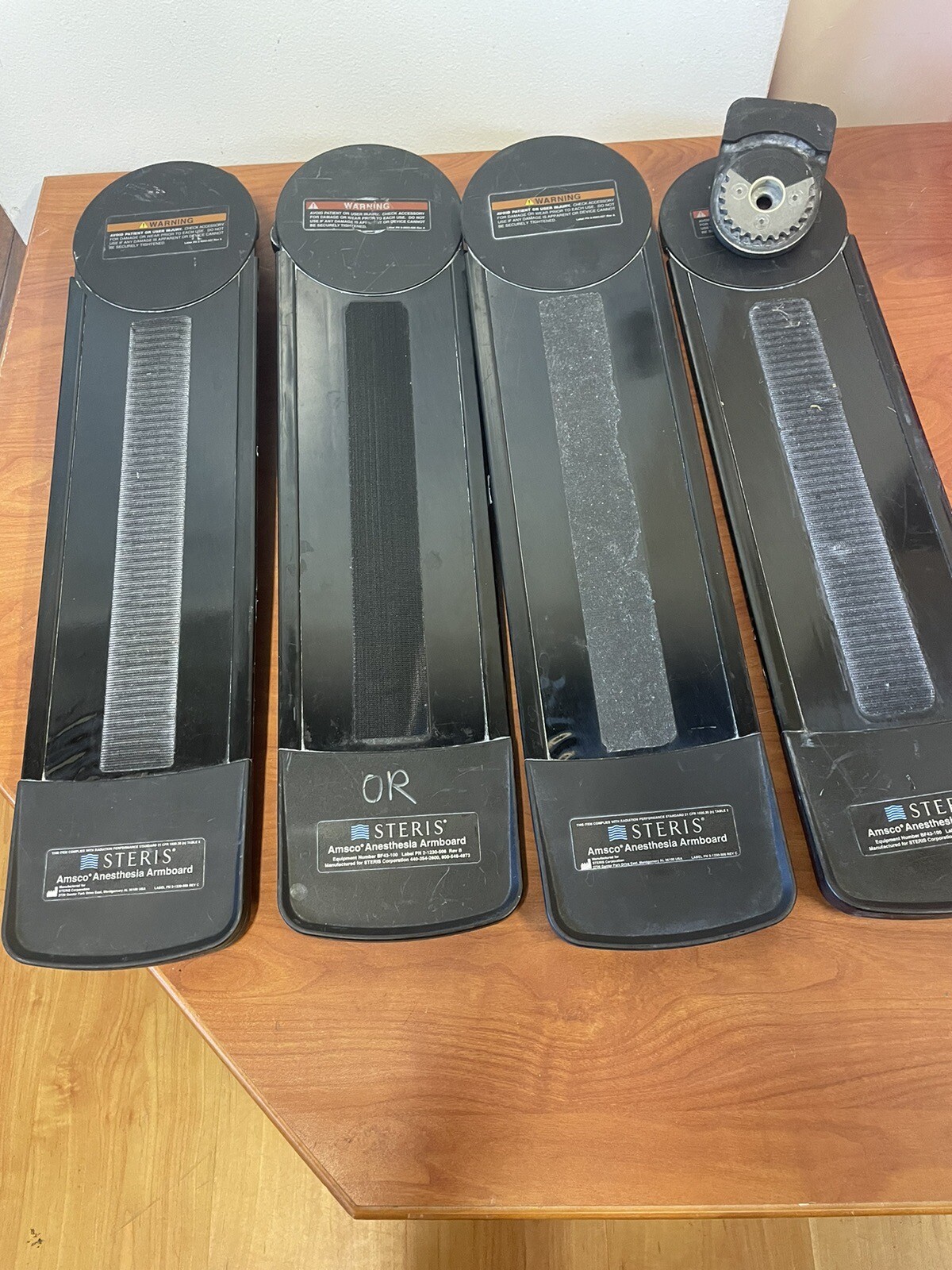 Steris P141210538 ( Ref.BF431) Anesthesia Arm board, Lot Of 4(untested