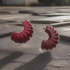 Vintage 1980s Chunky Red Hoop Earrings Ribbed...