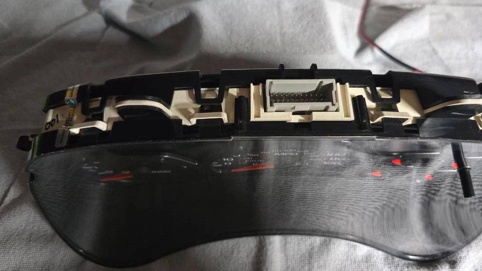 Painel de bitola Chevy Trailblazer 2002-2009 - Imagem 4 de 4