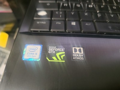 Medion Erazer X6805 Gaming Laptop I5 And  6gb Gtx 1060