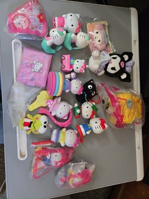Sanrio Hello Kitty Collectible Bundle