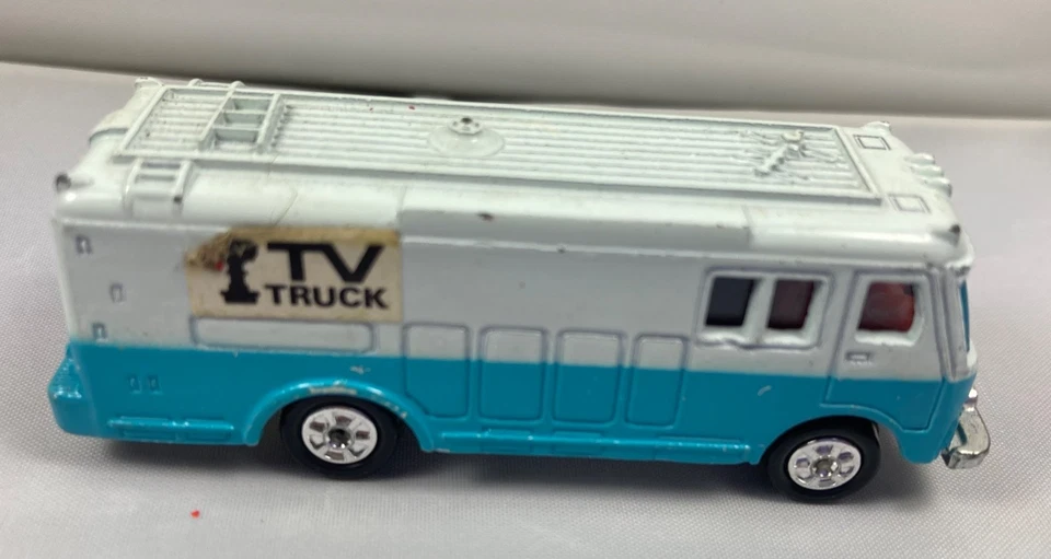 Tomica 1975 Vintage NHK TV-Bus No.75 Made in Japan 1/122 Diecast - Image 4 of 4