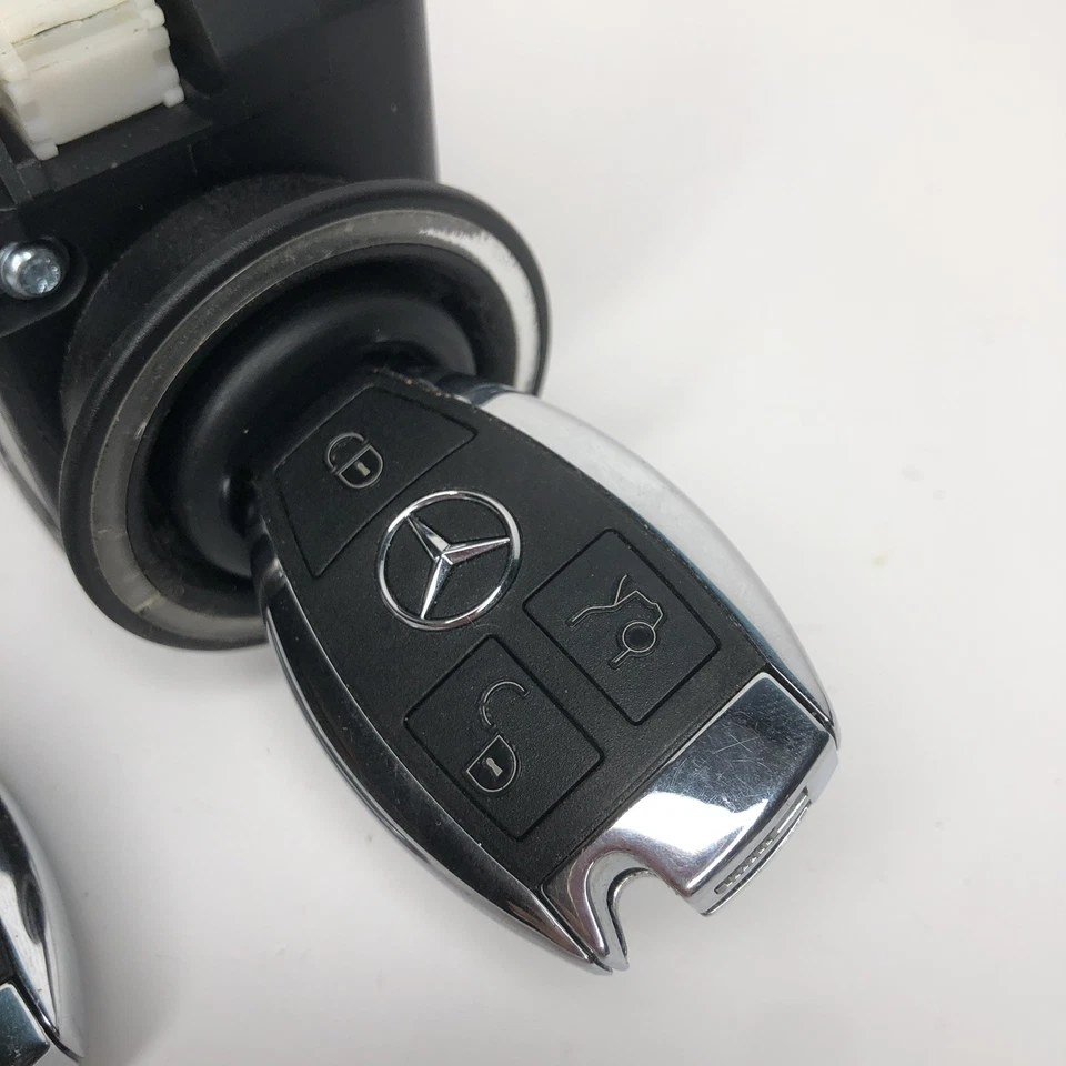 Módulo de interruptor de encendido Mercedes C230 C280 CLK320CLK4 1998-1999 con 2 llaveros OEM Foto 2 de 4