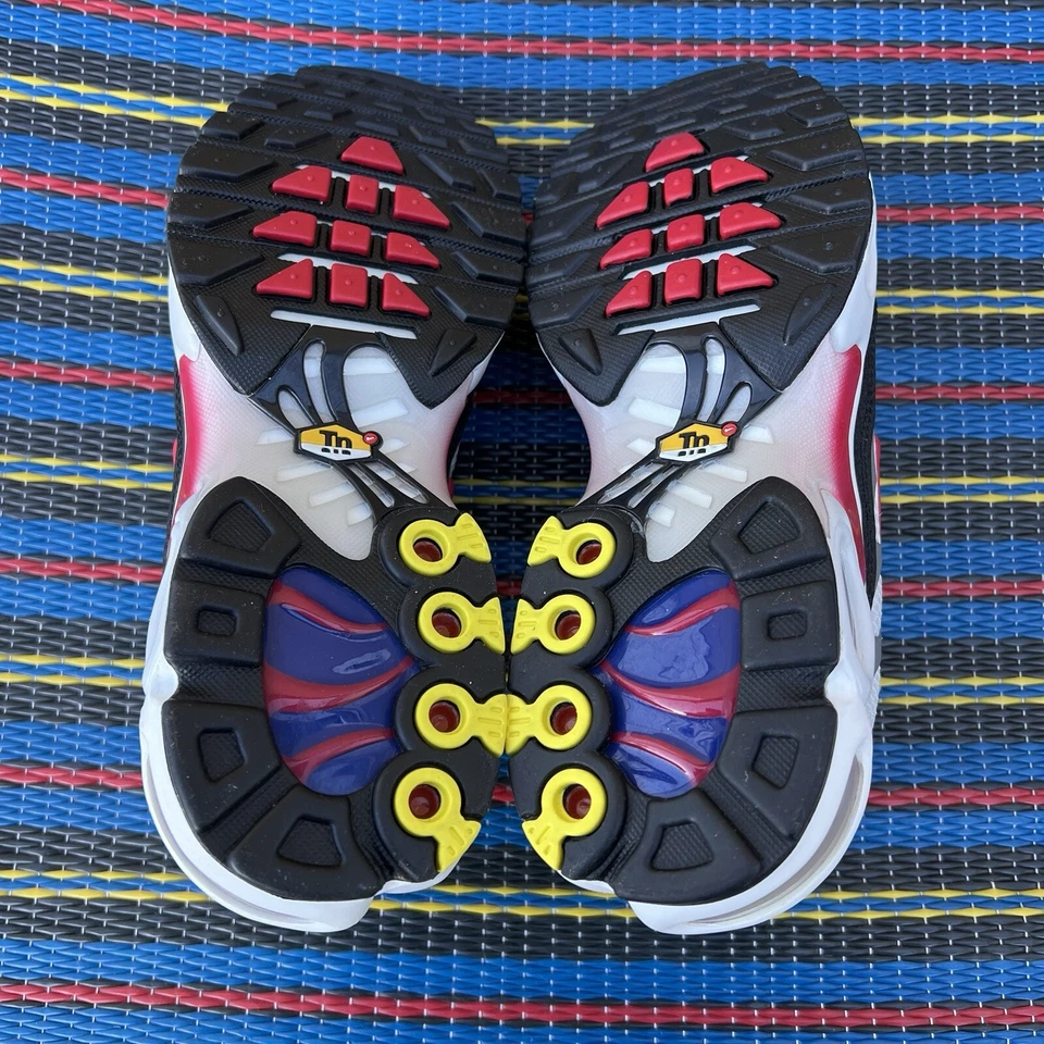 Nike Air Max Plus Photon Dust Particle Grey DM0032-002 Size 8 Men - Image 3 of 4