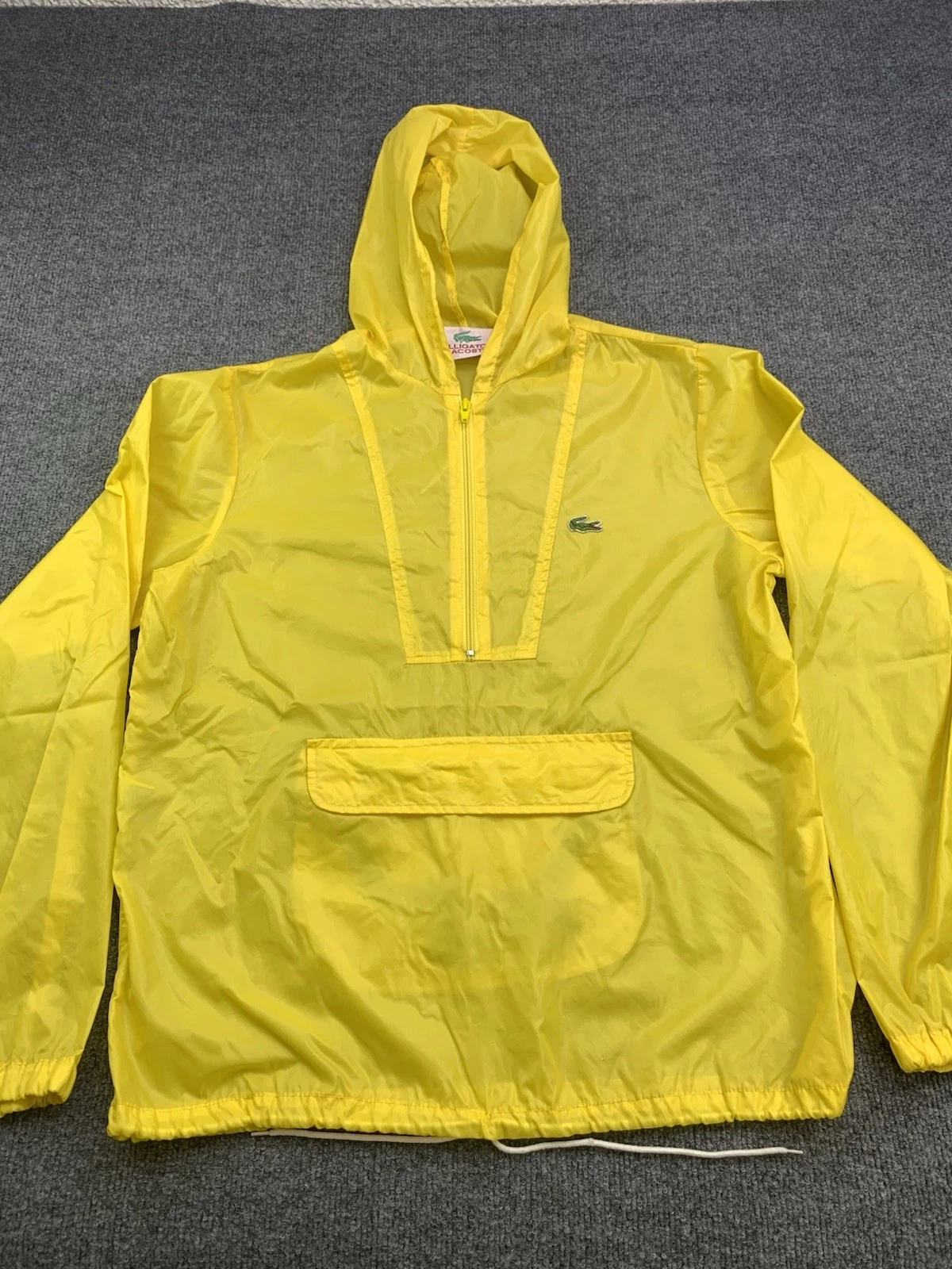 Vintage IZOD LACOSTE Yellow 1/4 Zip Hooded Pullover Windbreaker Jacket Size M