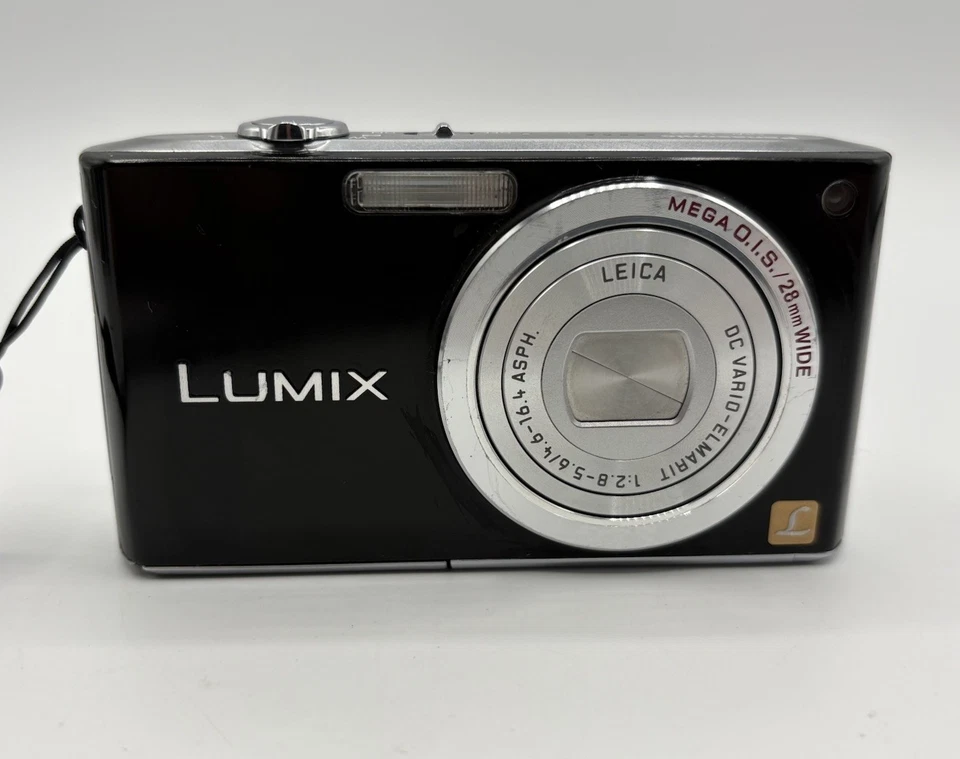 Panasonic Lumix DMC-FX33, photo 2 of 5