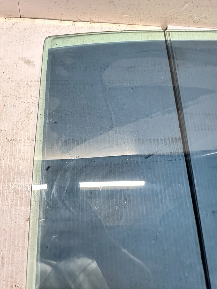 00-05 BUICK LeSABRE Puerta Trasera Derecha Vidrio Ventana Lado del Pasajero Derecha OEM Foto 4 de 4