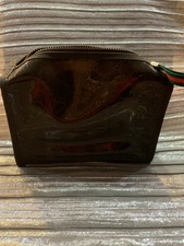 black gucci toiletry bolsa