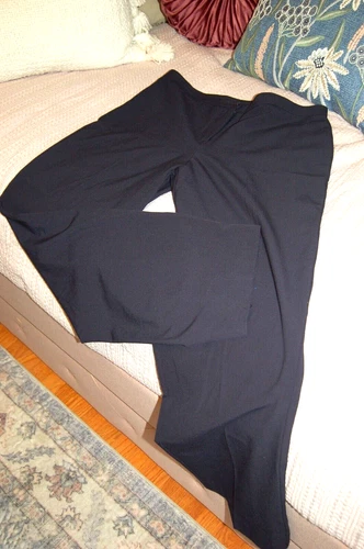 Women's Briggs NY Navy Blue Dress Pants Size 12 Zip Front Flat
