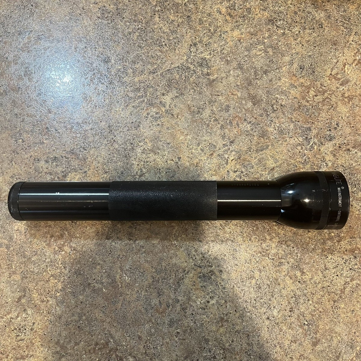 MAG LITE(3DCELL） Maglite 3D Cell D Battery Black Flashlight BIG 12 1/2” TESTED