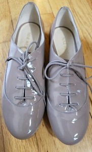 nine west women's oxfords