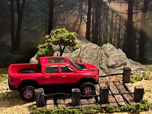 CUSTOM HOT WHEELS RAM 1500 REBEL 4x4 OFF ROAD DIE CAST TRUCK WITH REAL RIDERS! - Picture 2 of 4