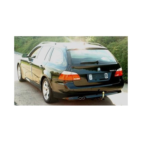 Attelage BMW E61 amovible pour résoudre les manques de place du coffre
