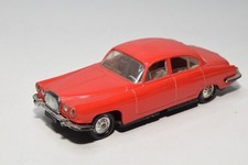 B69 1:43 NOREV PLASTIC 19 JAGUAR MK 10 MK10 RED EXC. COND.