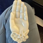 VINTAGE AVON WHITE MILK GLASS OPEN HAND TRINKET SOAP DISH 5.5 Inches