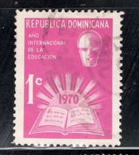DOMINICAN REPUBLIC  STAMPS  USED LOT 588CF
