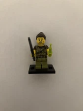 Used LEGO Dino Tracker Minifigure Series 12 Collectible 71007 CMF 2014 Retired