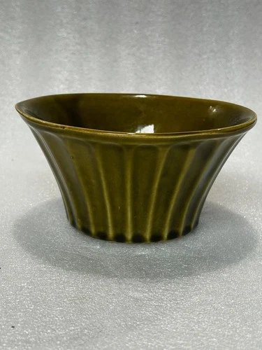 Vintage McCoy Econo-Line USA Olive Green Ribbed Ceramic Planter Bowl #502