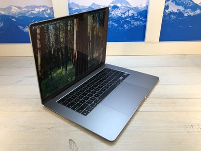 アップル　MacBook Air 15インチ (M2, 2023) 256GB Amazon.com: Apple 2023 MacBook Air laptop with M2 chip: 15.3
