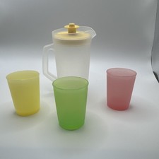 Tupperware Toys Child  s Pitcher 1399-1 Lid Holds 10 Oz and 3 cups 1503 tea party