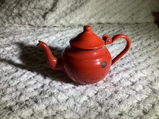 Enamel jug teapot vintage decoration country style flower pot red pot cauldron