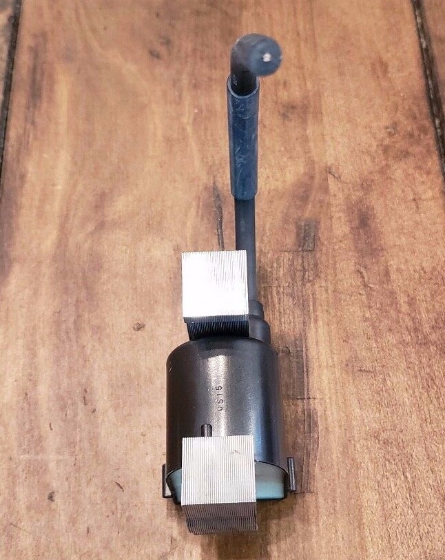HONDA Ignition Coil Right Side GX610 GX620 30500-ZJ1-845 Genuine