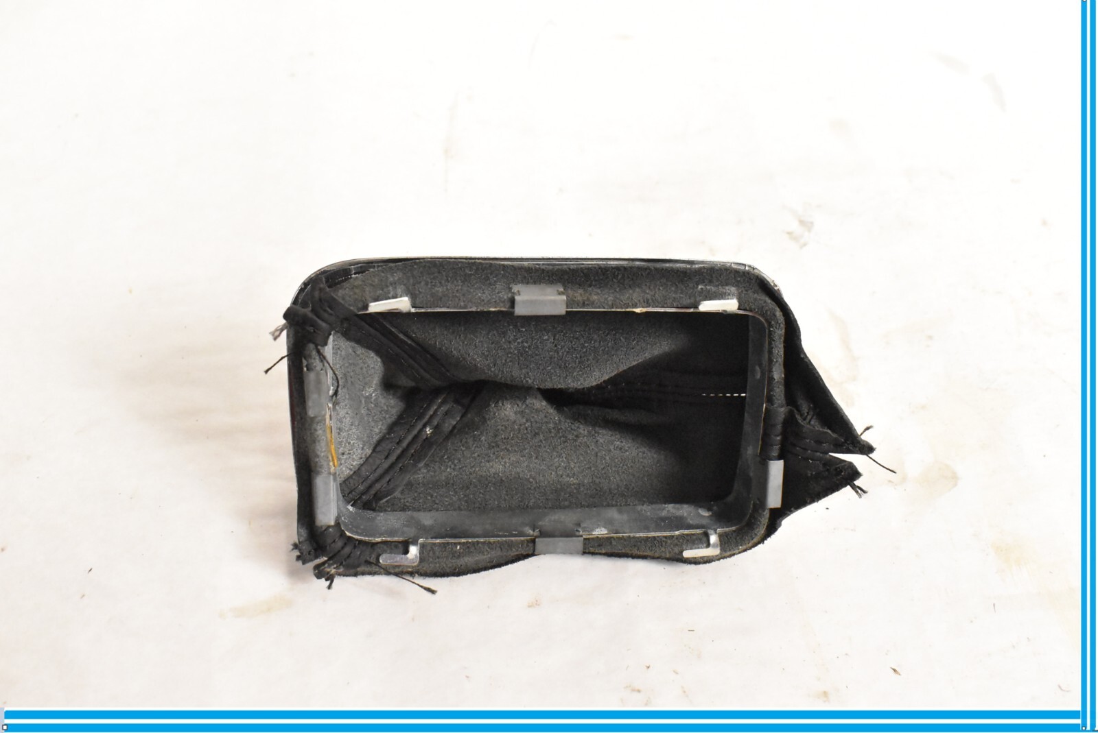 Maserati Quattroporte 2004-2008 Gear lever shaft Black
